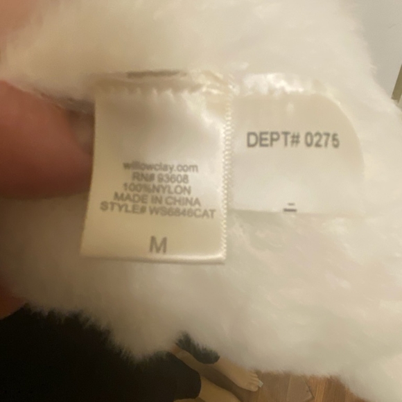 White Furry Duster - Picture 6 of 7